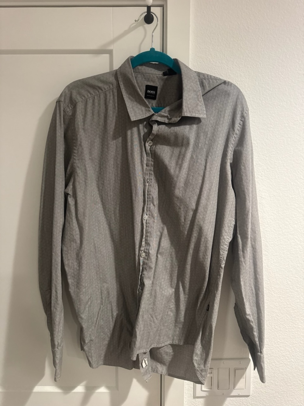 BOSS Men's Light Gray Long-Sleeve Dress Shirt